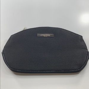 Giorgio Armani Parfums : small clutch/ storage bag